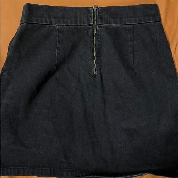 💥4/$20 Topshop Black Skirt with Colorful Floral Embroidery - Picture 8 of 10